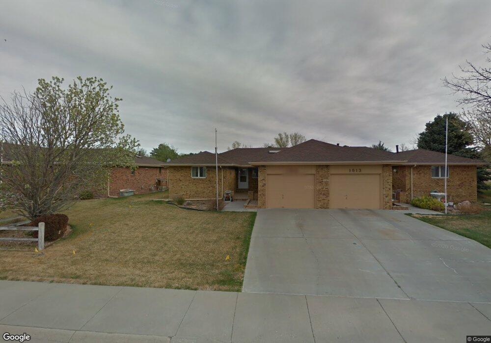 1809 E 32nd St, Scottsbluff, NE 69361 - photo 1