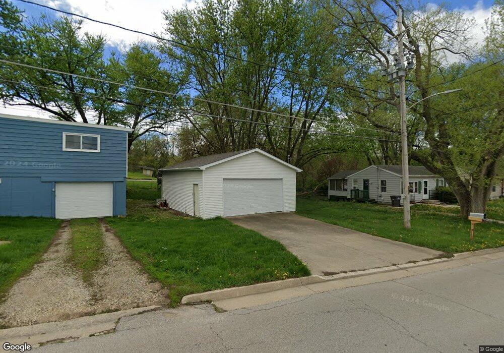 5400 SW 3rd Place, Des Moines, IA 50315 - photo 1