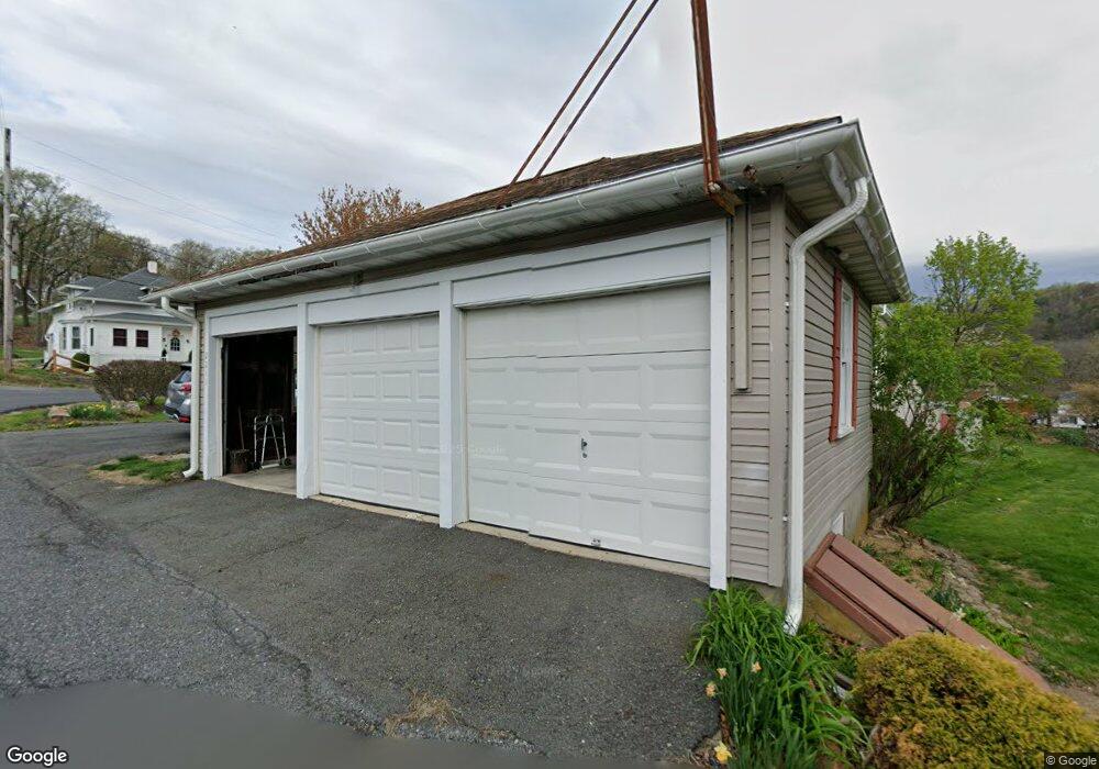 2211 Herb Rd, Temple, PA 19560 - photo 1