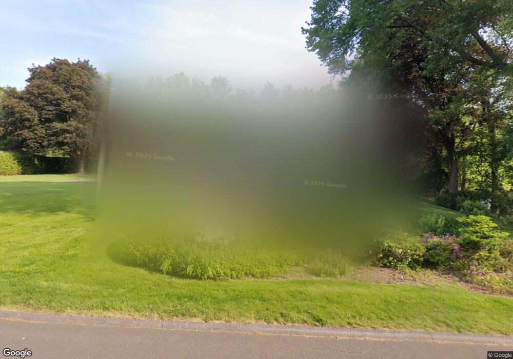 103 Stonehedge Dr N, Greenwich, CT 06831 - photo 1