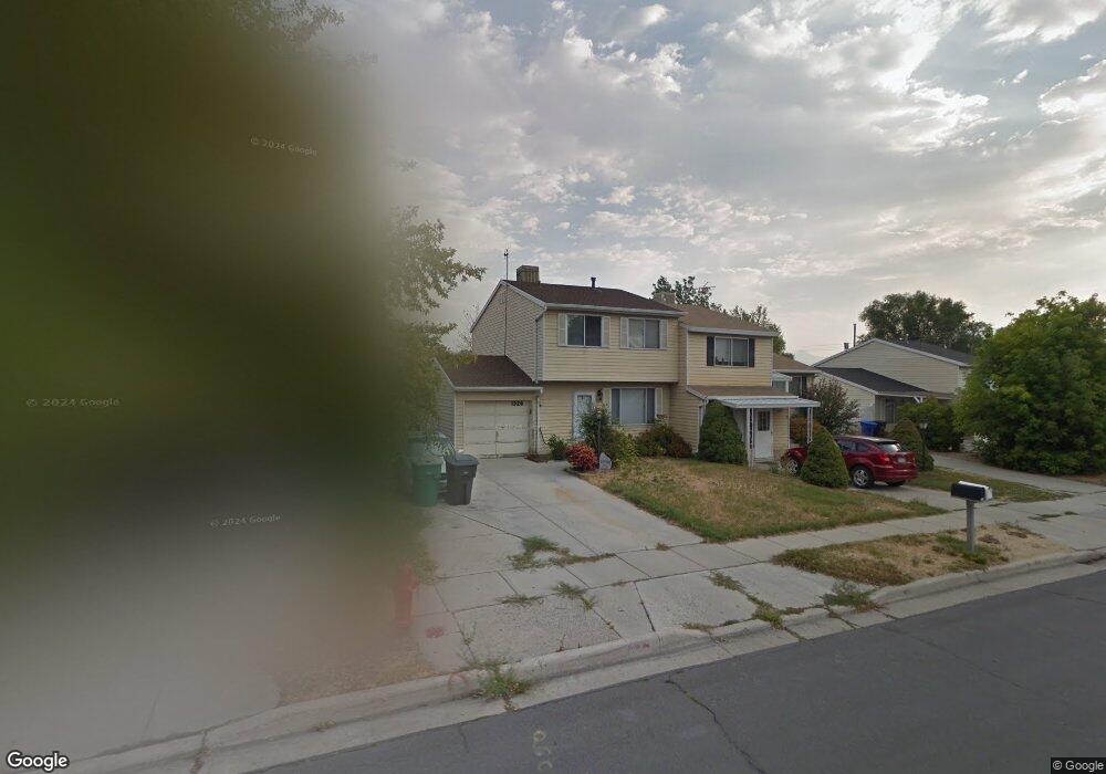 1326 Twin Oaks Dr, West Jordan, UT 84088 - photo 1