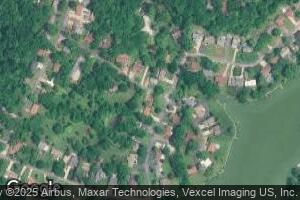 87 W Lakewood Dr, Fenton, MO 63026