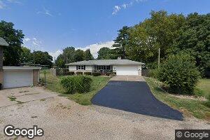102 Circle Dr, Avon, IL 61415