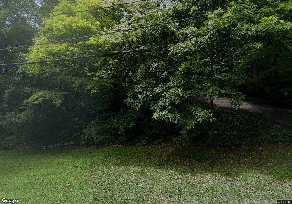 324 Littleworth Ln, Sea Cliff, NY 11579 - photo 1