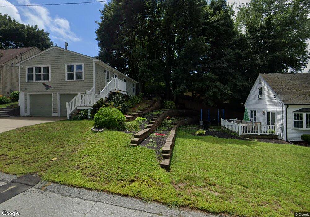 51 Oregon Ave, Woonsocket, RI 02895 - photo 1