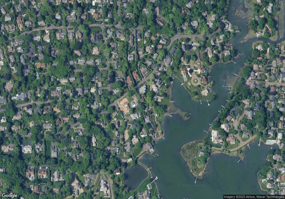 8 Perkley Ln, Riverside, CT 06878 - photo 1