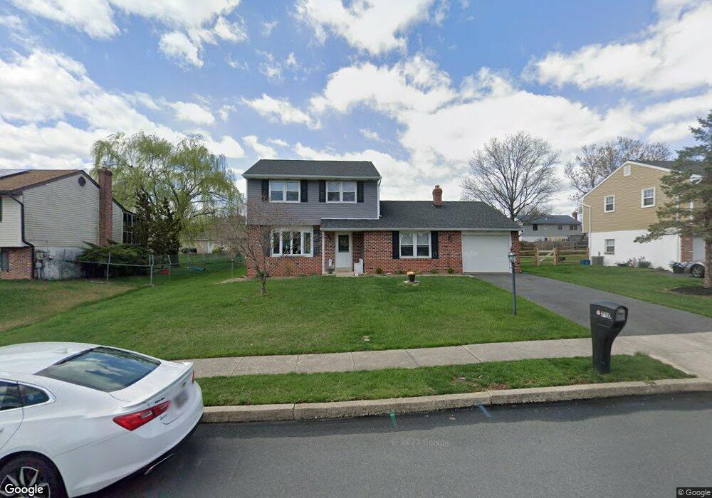 790 Moonflower Ave, Reading, PA 19606 - photo 1