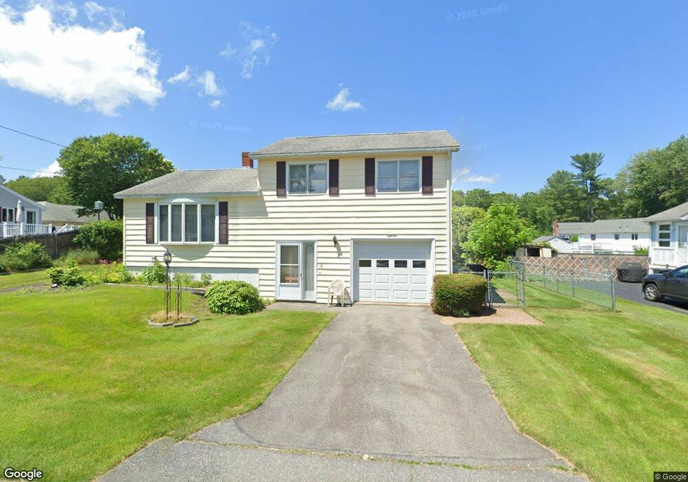 18 Cinderella Cir, Dracut, MA 01826 - photo 1