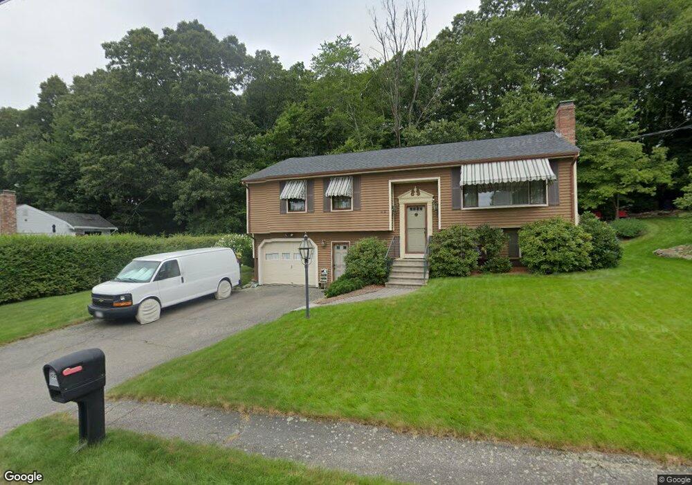 22 Winslow St, Shrewsbury, MA 01545 - photo 1