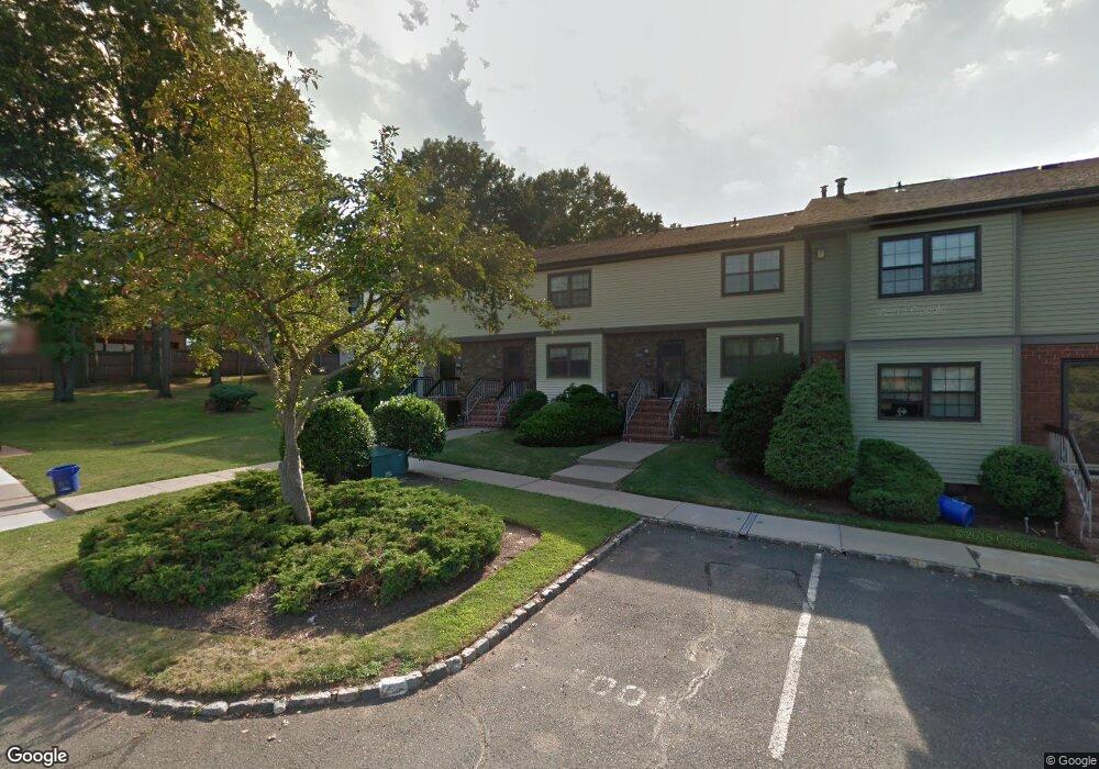 1003 Maple Hill Dr unit 1003, Woodbridge, NJ 07095 - photo 1