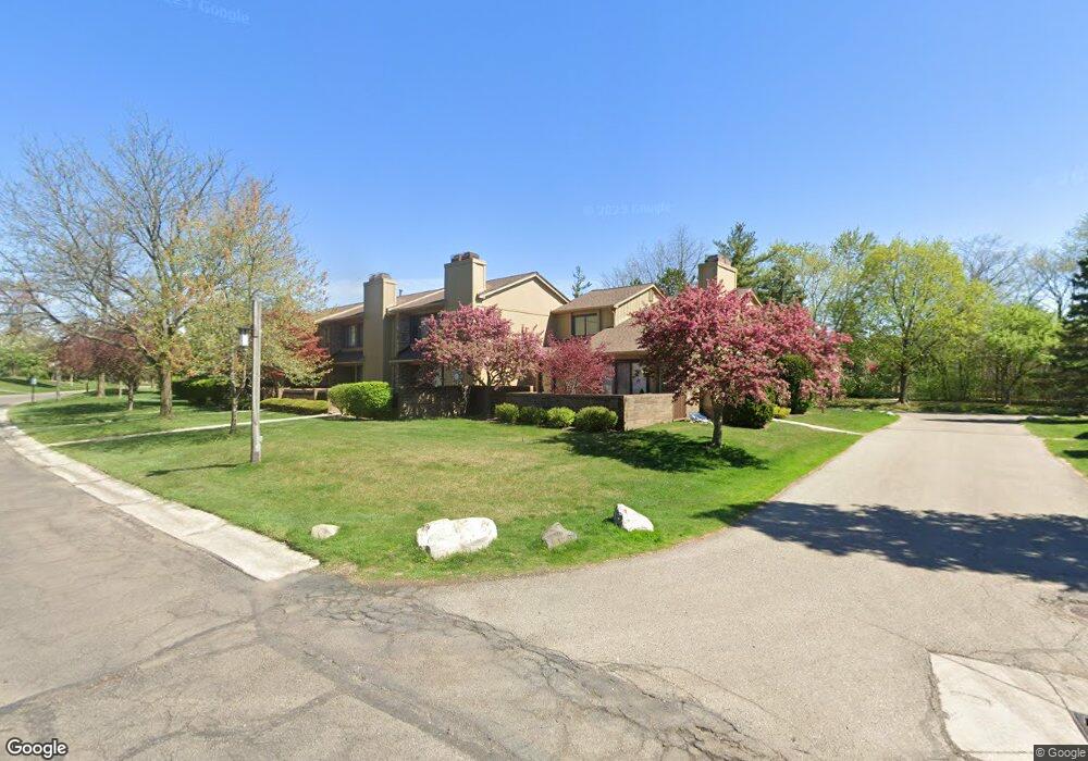 1627 S Hill Blvd unit 1627, Bloomfield Hills, MI 48304 - photo 1