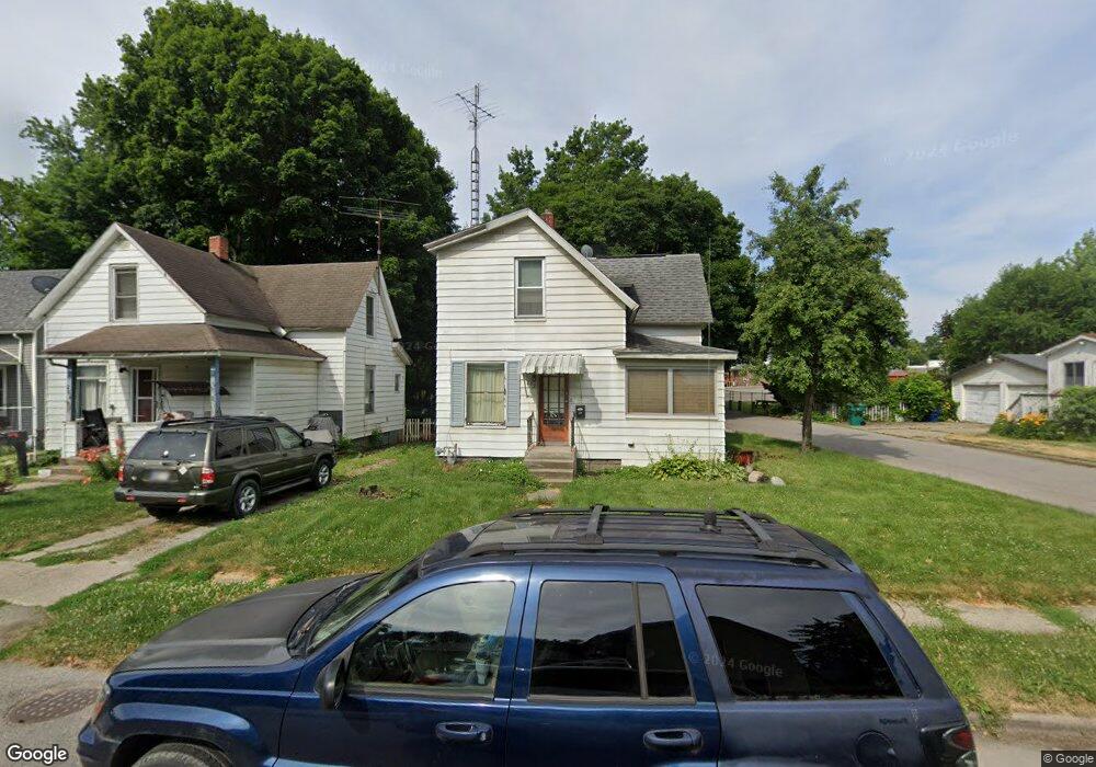 202 Holcomb St, La Porte, IN 46350 - photo 1