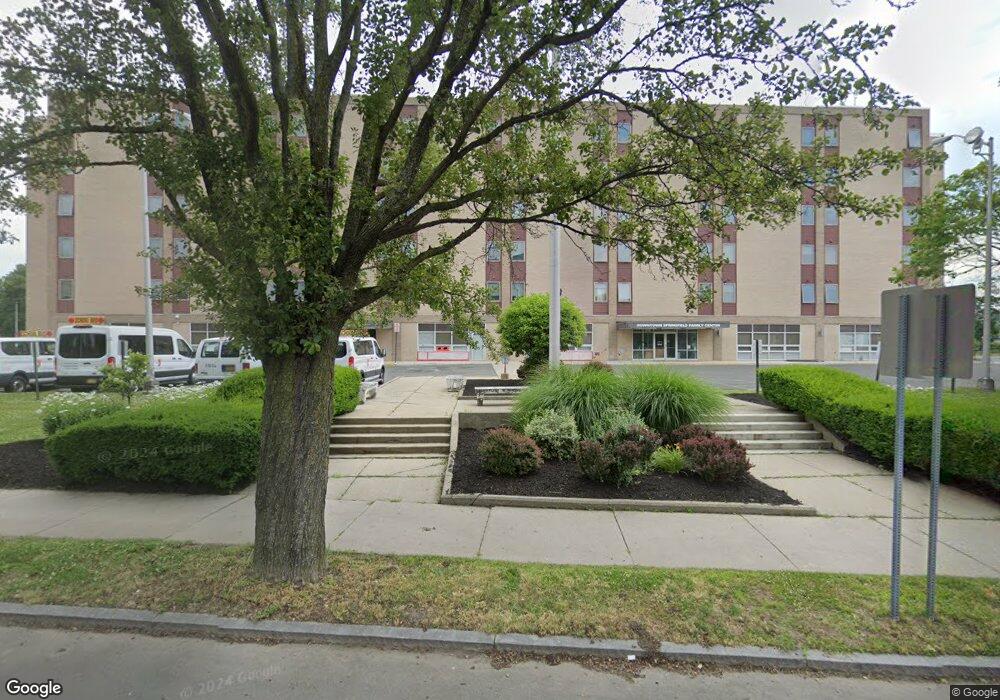 275 Chestnut St unit 2, Springfield, MA 01104 - photo 1