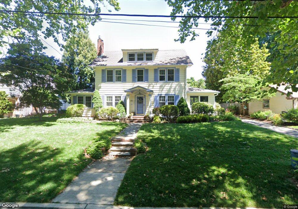 31 Edgemere Dr, Matawan, NJ 07747 - photo 1