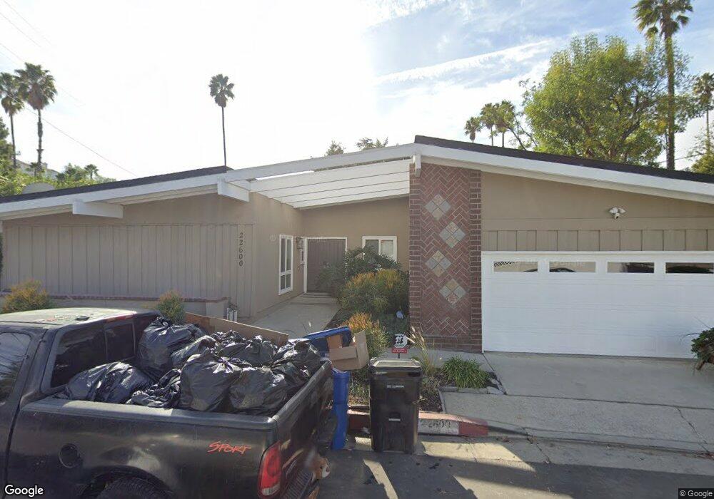 22600 Crespi St, Woodland Hills, CA 91364 - photo 1