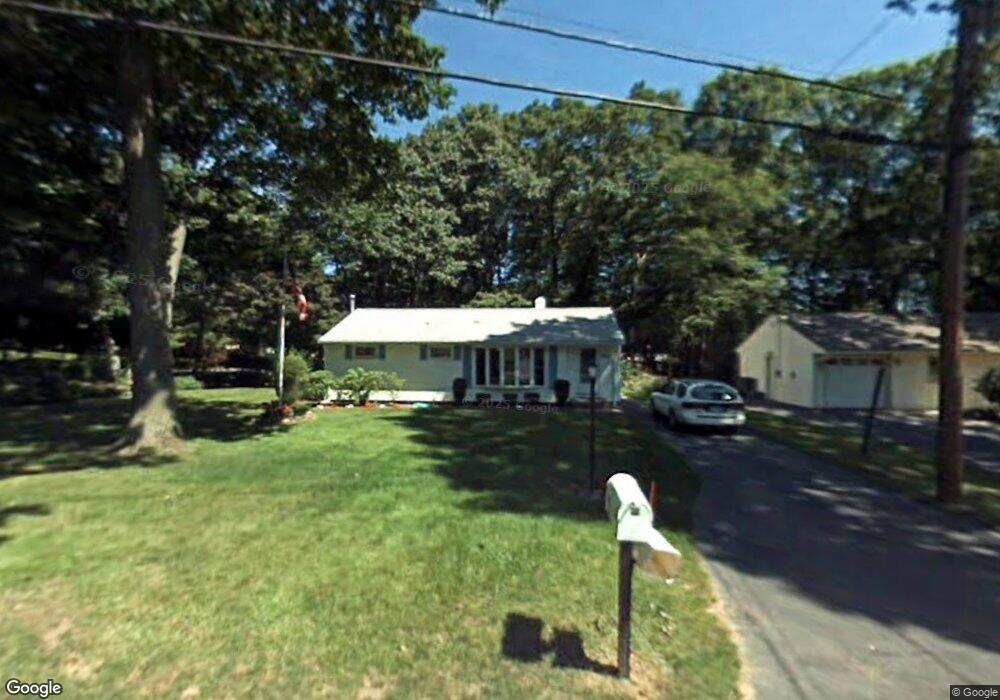 97 Bear Path Rd, Hamden, CT 06514 - photo 1