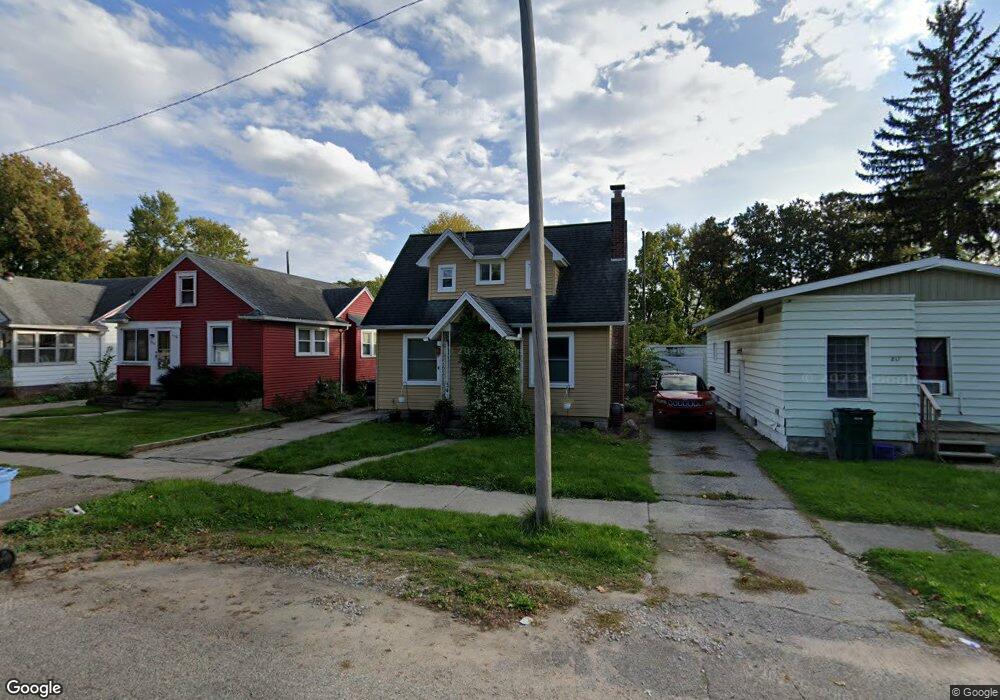 813 Dunlap St, Lansing, MI 48910 - photo 1
