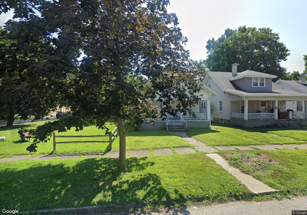 1806 S Center St, Terre Haute, IN 47802 - photo 1