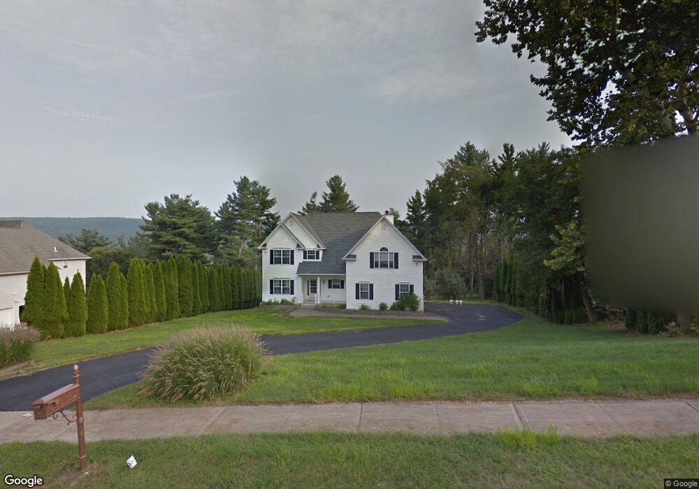 34 Canterbury Ln, Hackettstown, NJ 07840 - photo 1