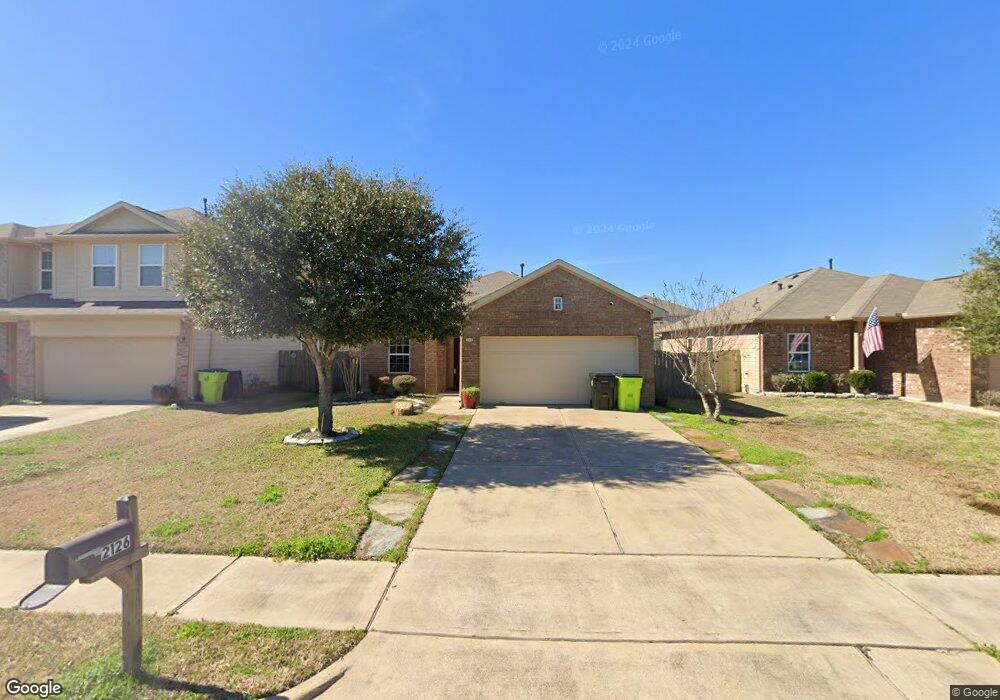 2126 Hackberry Bank Ln, Rosenberg, TX 77471 - photo 1