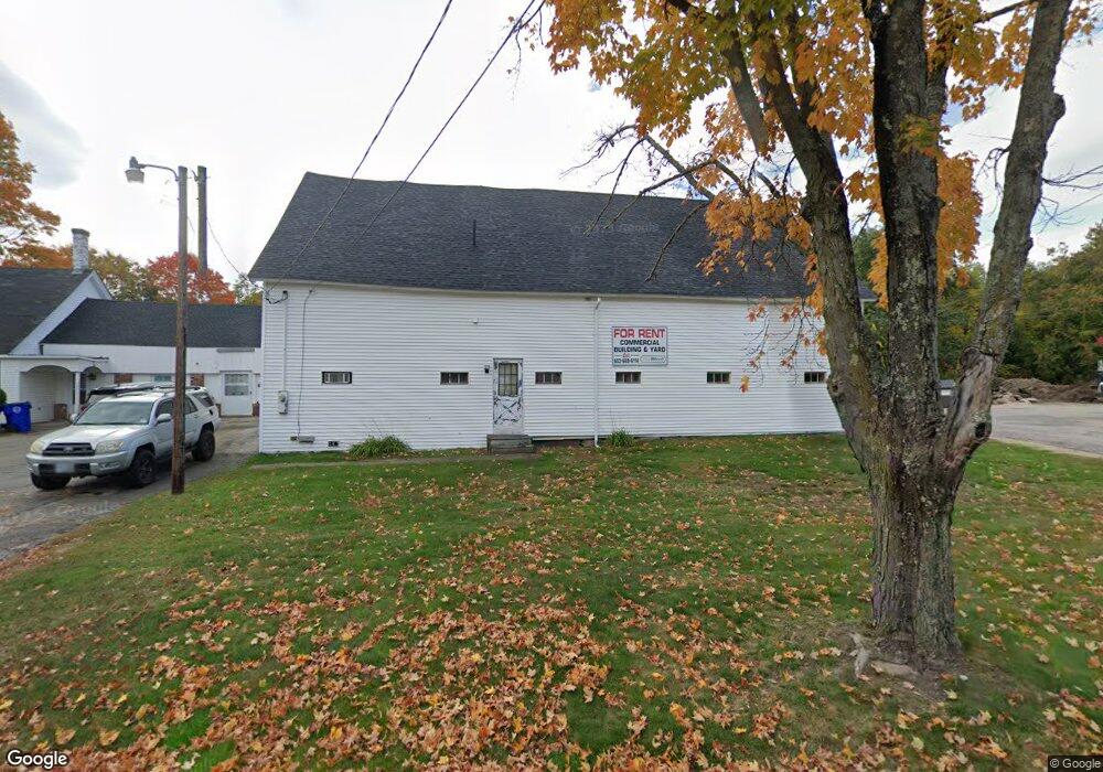 214 Saint Anselms Dr, Goffstown, NH 03045 - photo 1