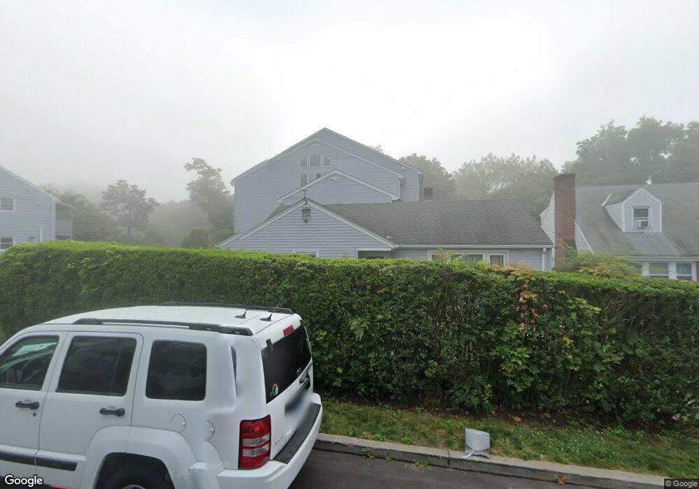 92 Euclid Ave unit 3, Stamford, CT 06902 - photo 1