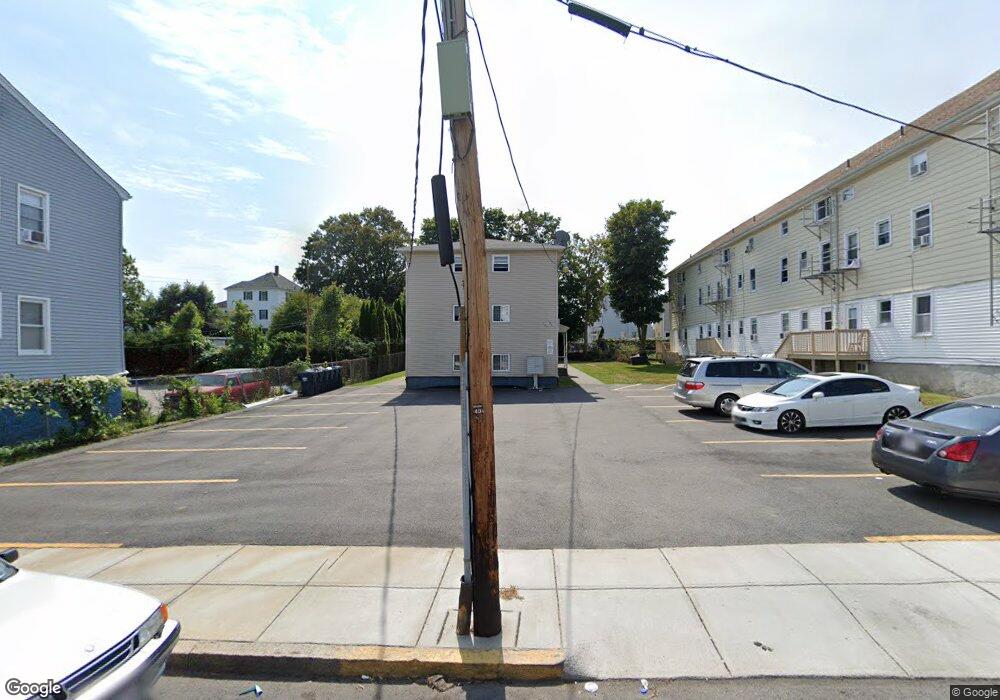 121 Snell St unit 123, Fall River, MA 02721 - photo 1