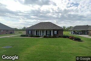 275 Bayou Crossing Dr, Raceland, LA 70394