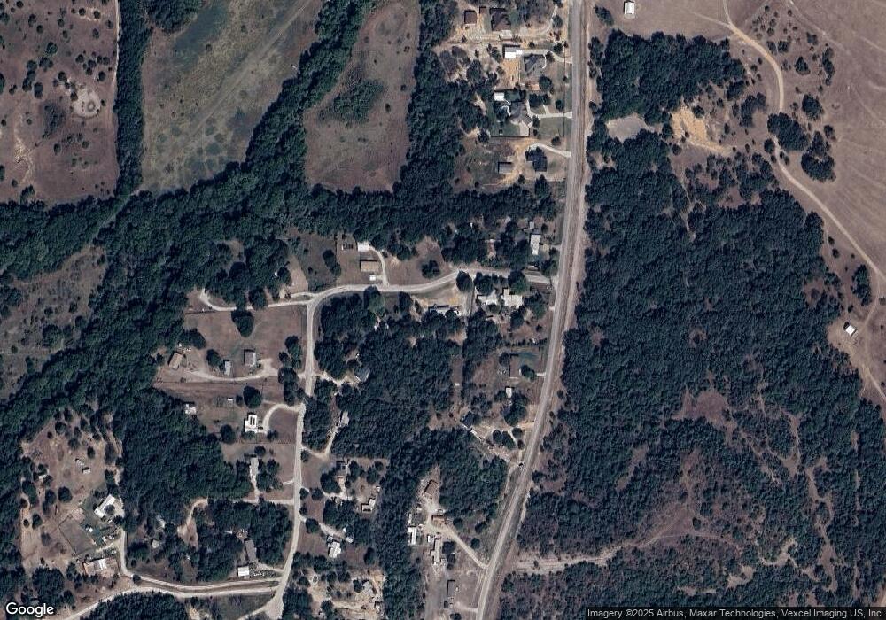 121 Finley Ct, Springtown, TX 76082 - photo 1