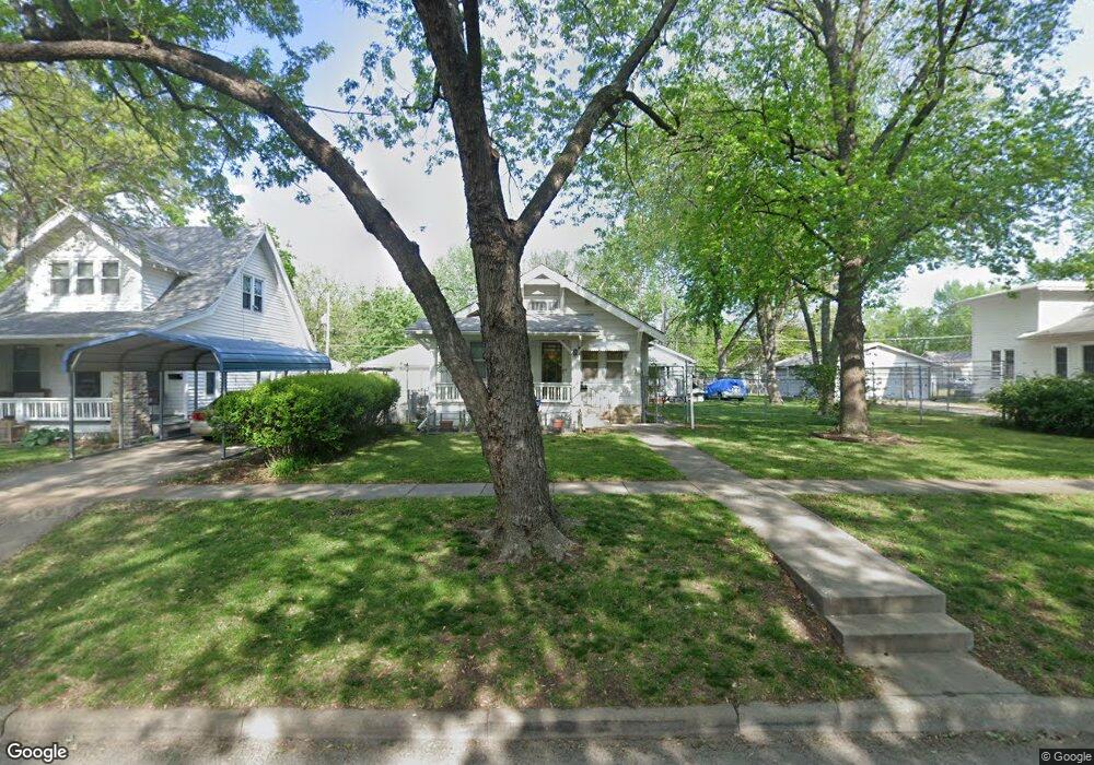 312 SW Franklin Ave, Topeka, KS 66606 - photo 1