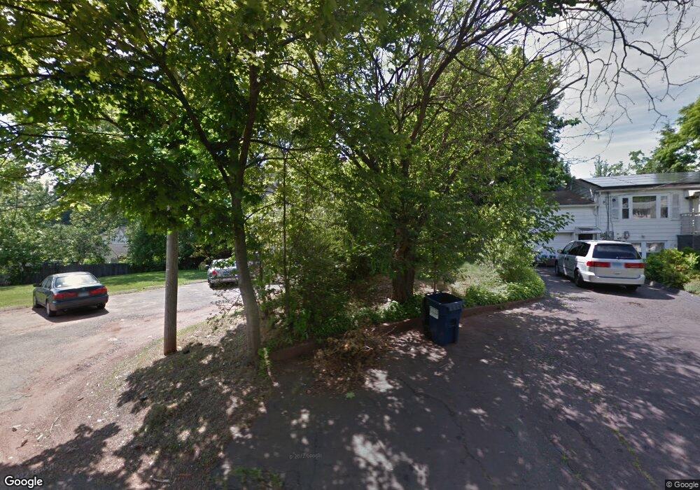 116 Old Foxon Rd unit 5, East Haven, CT 06513 - photo 1