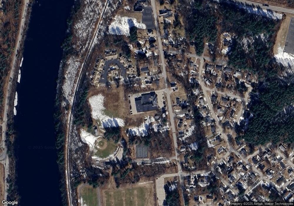 35 Main St, Hooksett, NH 03106 - photo 1