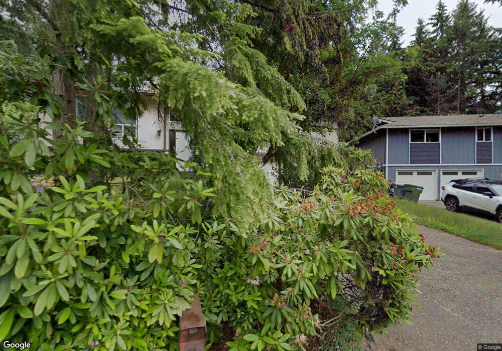 8402 45th St W, University Place, WA 98466 - photo 1