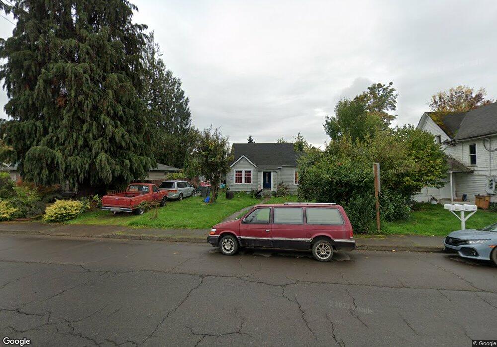 320 E Main St, Sheridan, OR 97378 - photo 1