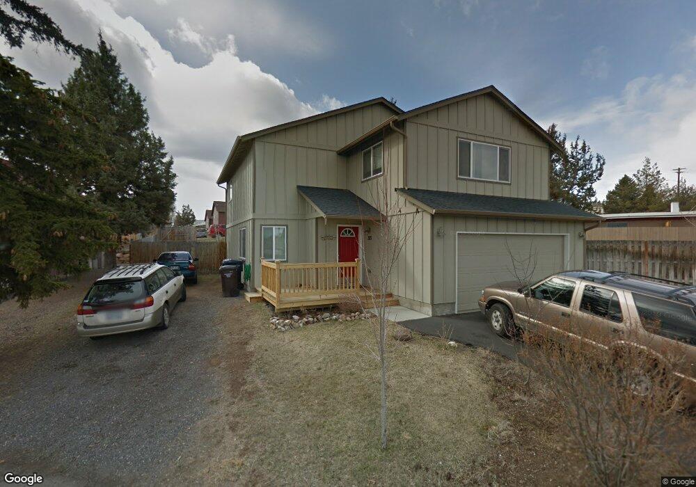 3127 SW Volcano Way, Redmond, OR 97756 - photo 1