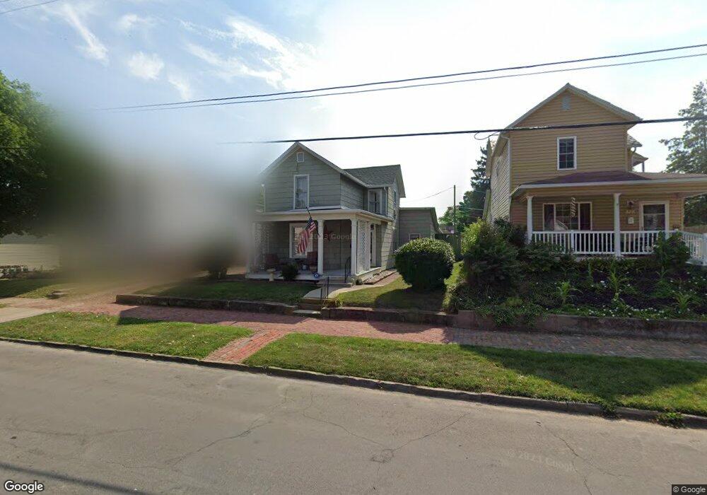 428 N Maple St, Lancaster, OH 43130 - photo 1