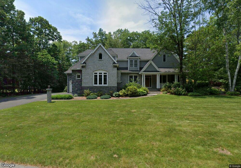 37 Litchfield Cir, Pelham, NH 03076 - photo 1