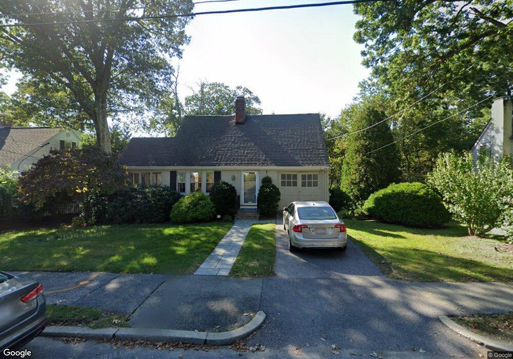 39 Hickory Cliff Rd, Newton Upper Falls, MA 02464 - photo 1