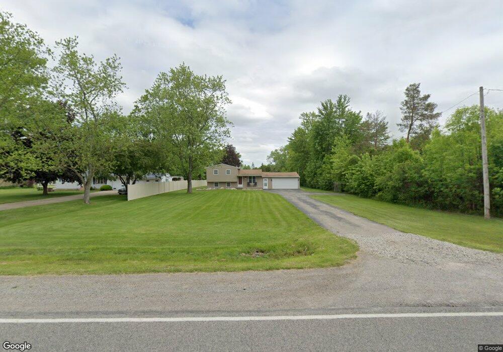 6370 W Coldwater Rd, Flushing, MI 48433 - photo 1