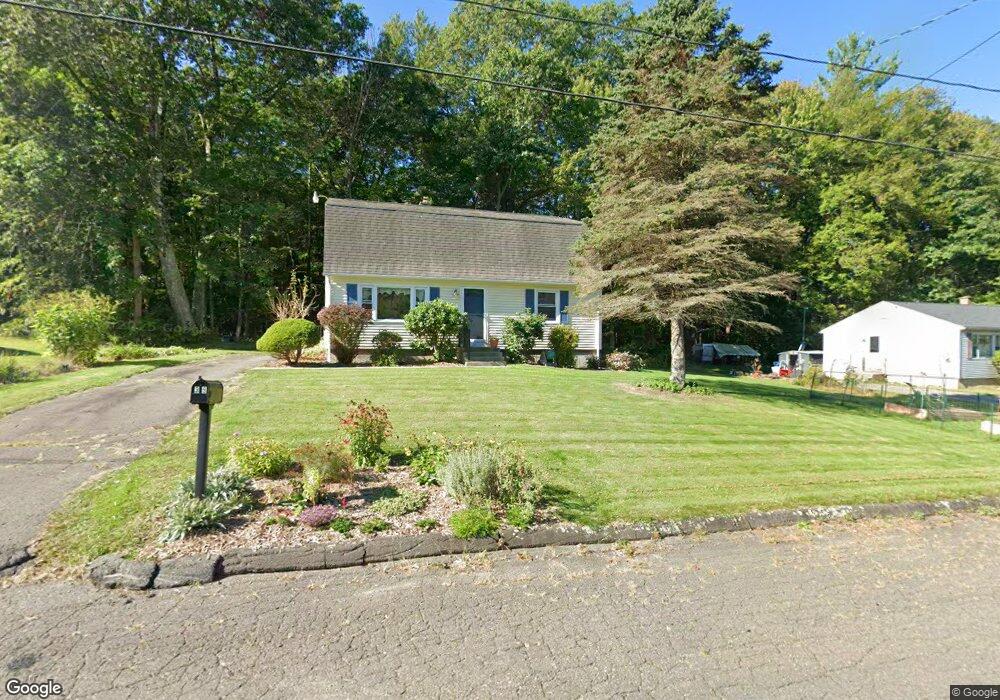 39 Crestview Dr, Florence, MA 01062 - photo 1