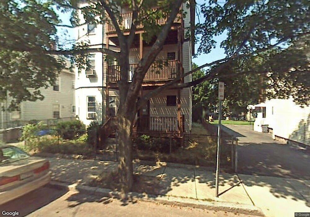 32 Reed St unit 2, Cambridge, MA 02140 - photo 1