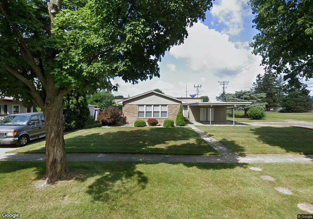 356 Kern St, Frankenmuth, MI 48734 - photo 1