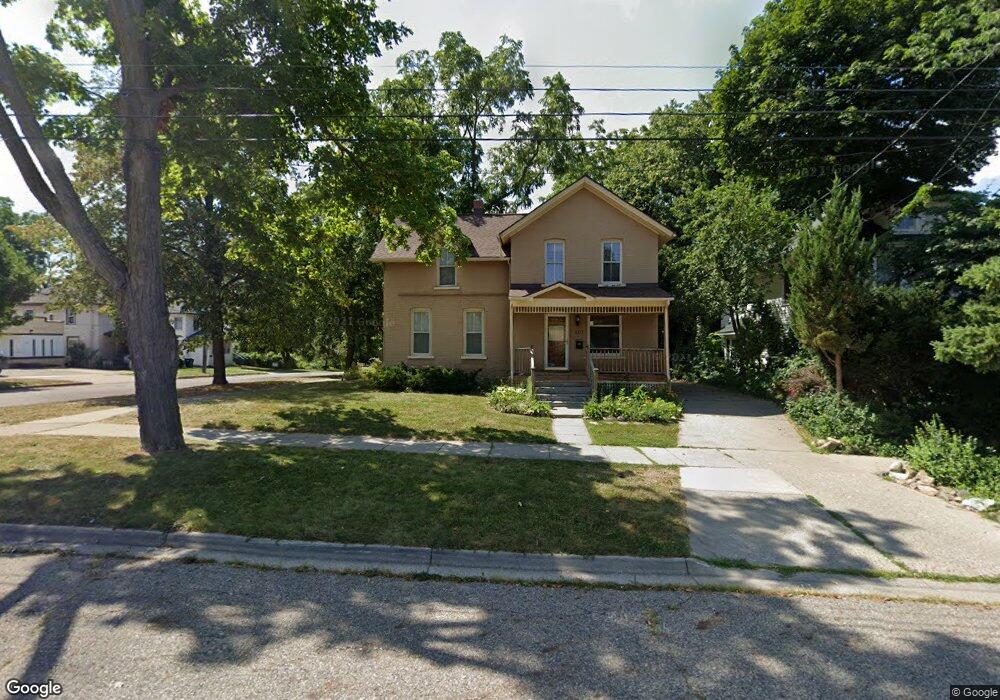 601 N Sycamore St, Lansing, MI 48933 - photo 1