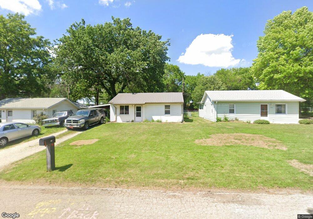 226 SW Terra Dr, Topeka, KS 66609 - photo 1