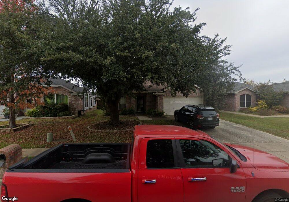 2215 Spruce Cir, McKinney, TX 75071 - photo 1