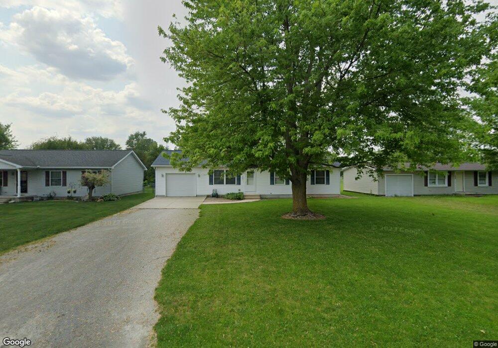 706 S Summit St, Nappanee, IN 46550 - photo 1