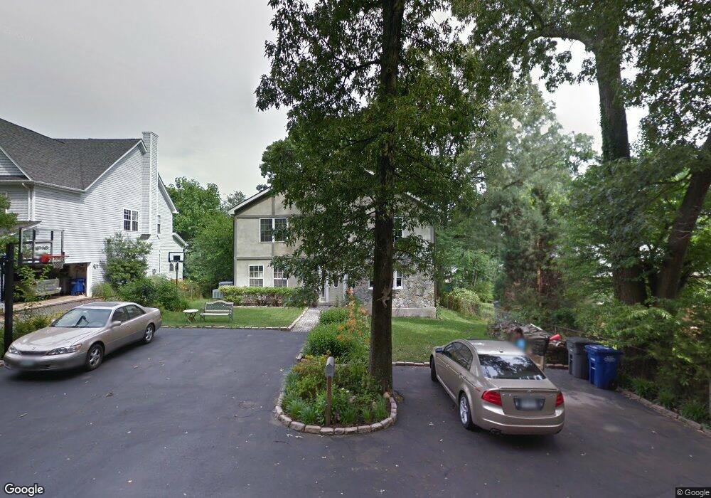 2419 Chestnut St, Falls Church, VA 22043 - photo 1