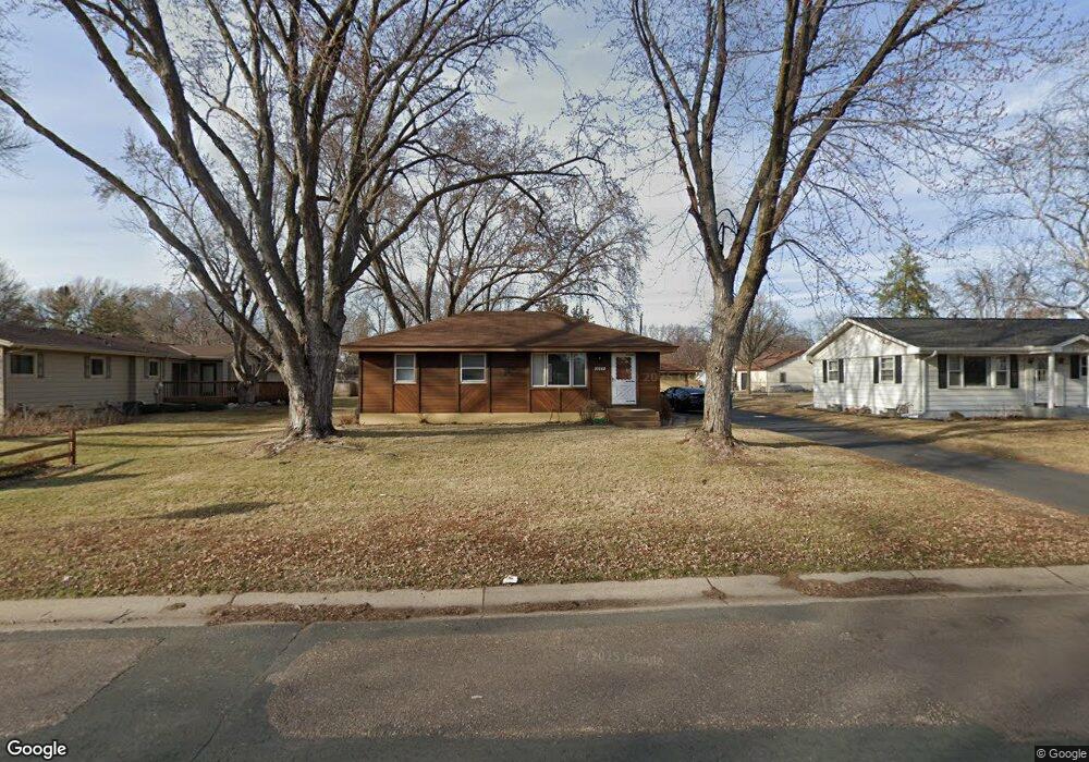 10142 94th Ave N, Maple Grove, MN 55369 - photo 1