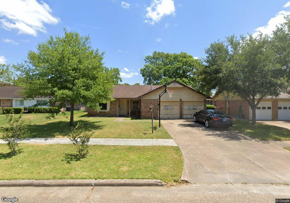 11719 Kirkmeadow Dr, Houston, TX 77089 - photo 1