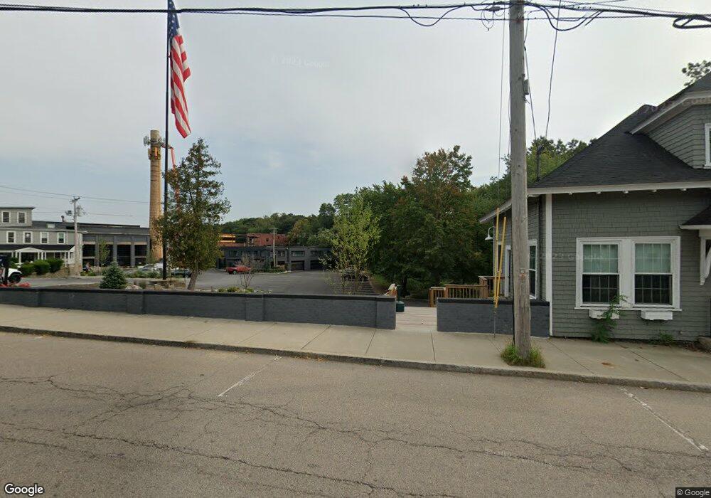 19 Mendon St, Uxbridge, MA 01569 - photo 1